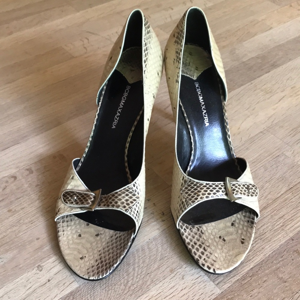 BCBGMAXAZRIA snakeskin peeptoe heels, size 9.5